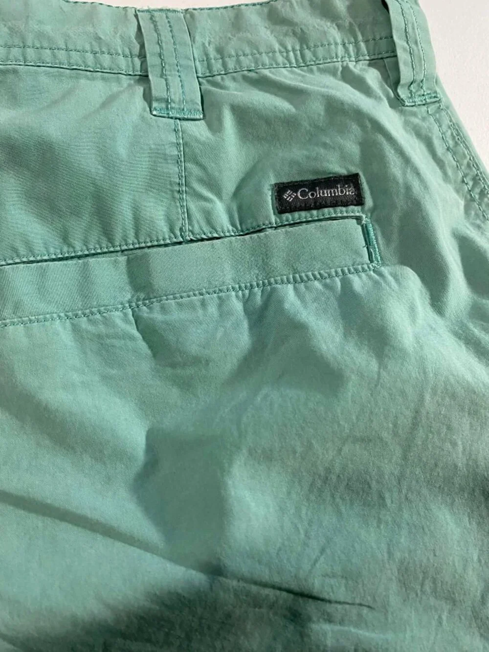 Columbia Sportswear Mint Green Casual Cargo Shorts Men's Size